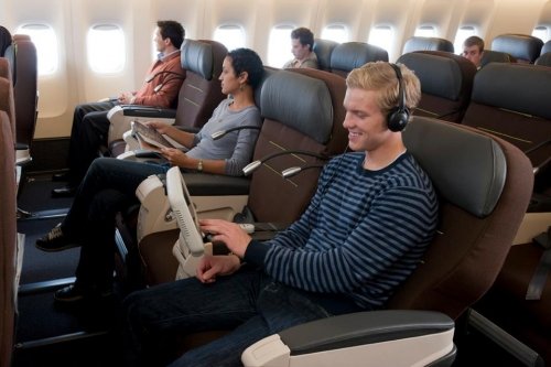 Check Air Transat Change Flight Date & Time