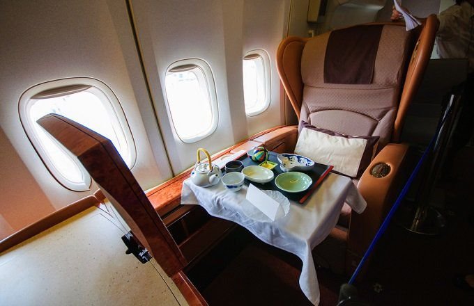 Upgrade-Cathay-Pacific-Seat-to-Business-Class