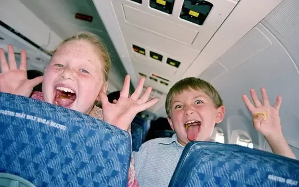 Check Frontier Unaccompanied Minor Policy Status
